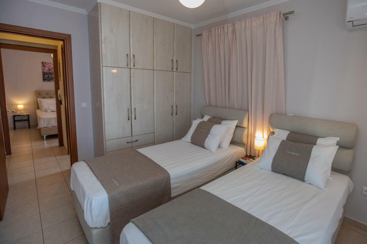 Elena'S Apartment 4 Argostoli  Bagian luar foto